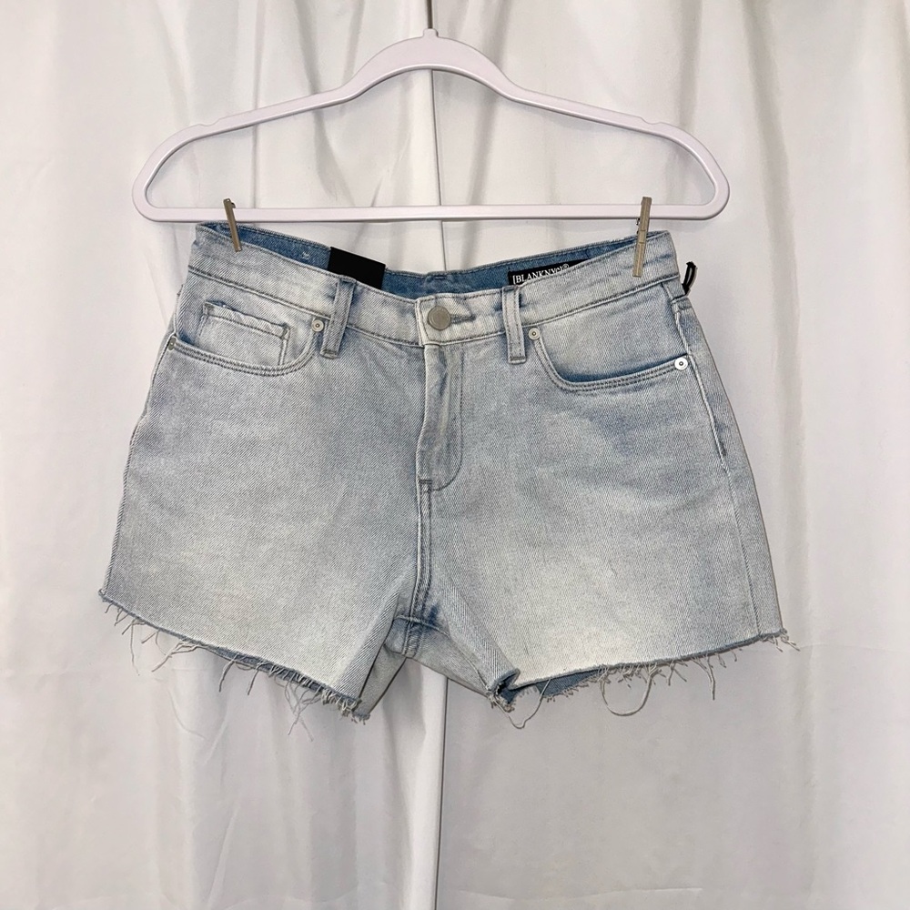 NWT Blank NYC The Fulton Roll Up Denim Shorts Womens Size 27 Light Blue Raw Edge